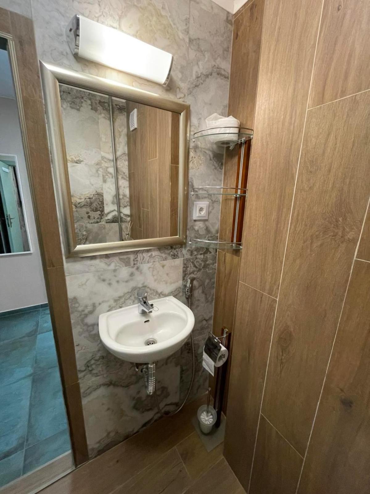 Nido Cozy 3Br Apartment Kapana Top Center Plovdiv Ngoại thất bức ảnh